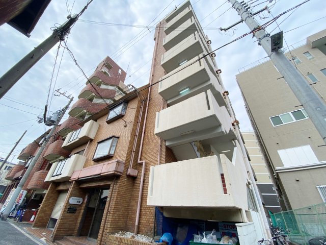 ラパンジール京橋の外観