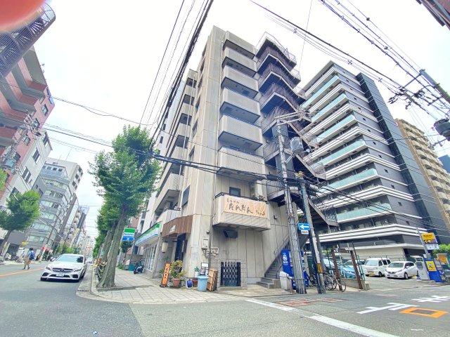 サンシャイン戸川の外観