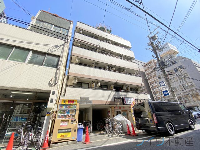 プレミアム本町の外観