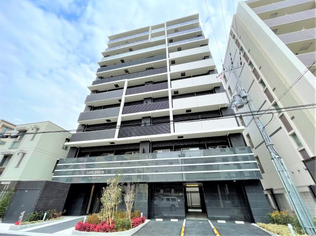 ララプレイス玉造パルクの外観