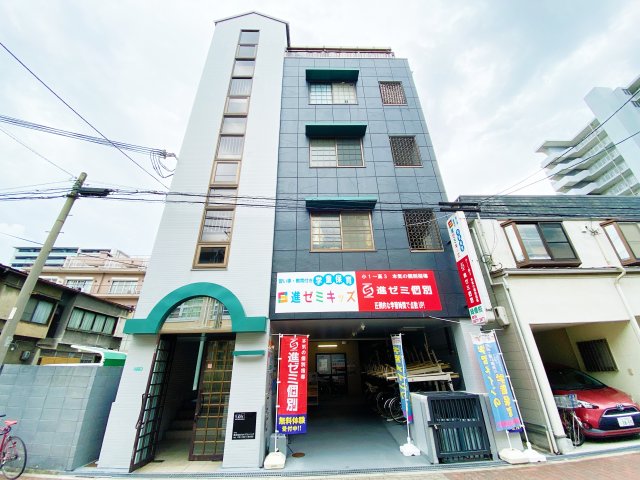 ライフハウスツネⅡ号館の外観