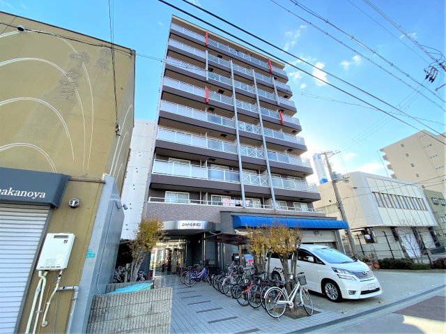 シャトル新深江の外観