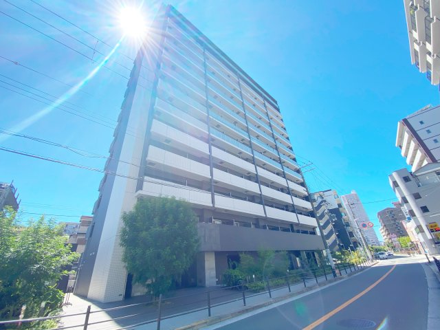 スワンズシティ大阪城ノースの外観
