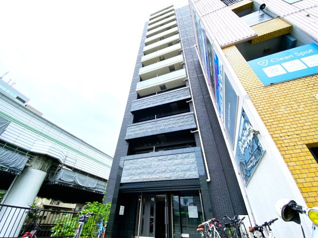 プレサンス松屋町駅前