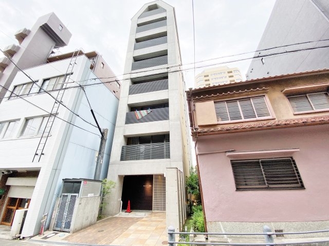 FLAT INN UESHIO（フラット・イン・ウエシオ）