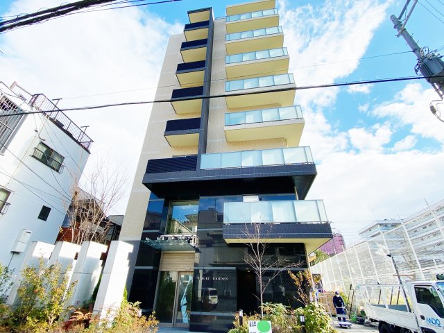 MIKI GARDEN