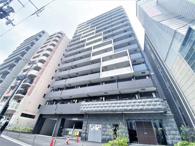 プレサンス谷町九丁目駅前