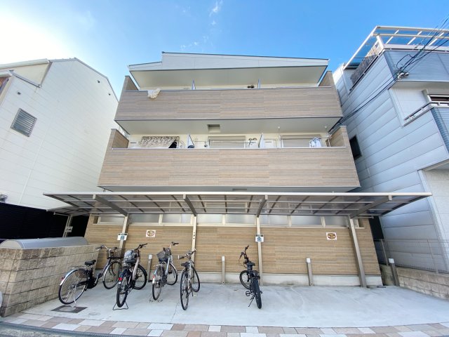 クリエオーレ舎利寺