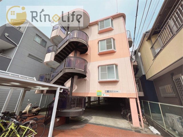 プレアール山城の外観