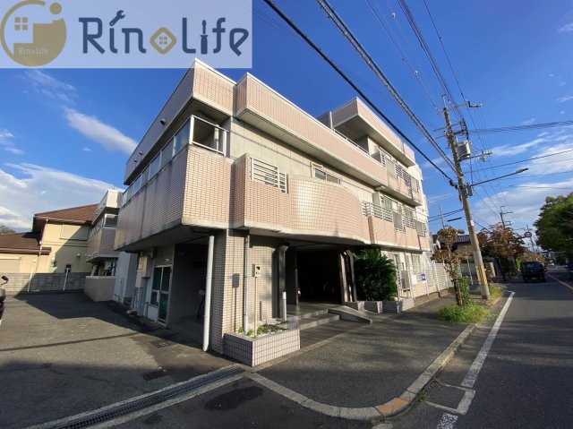 グリーンコートウエダの外観