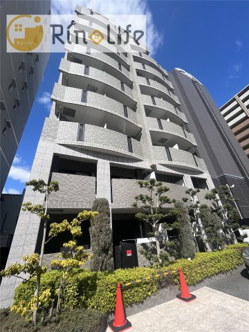 八尾市桜ヶ丘１丁目の賃貸マンションの外観