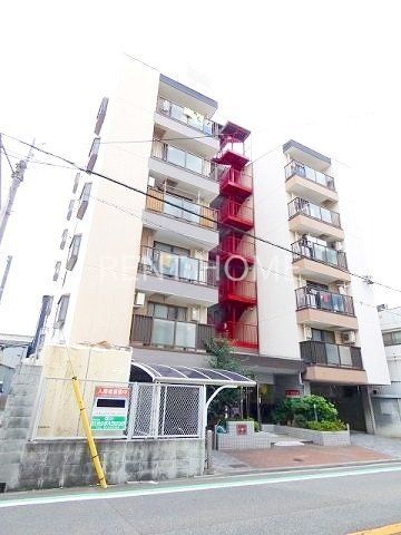ラ・ファミーユ