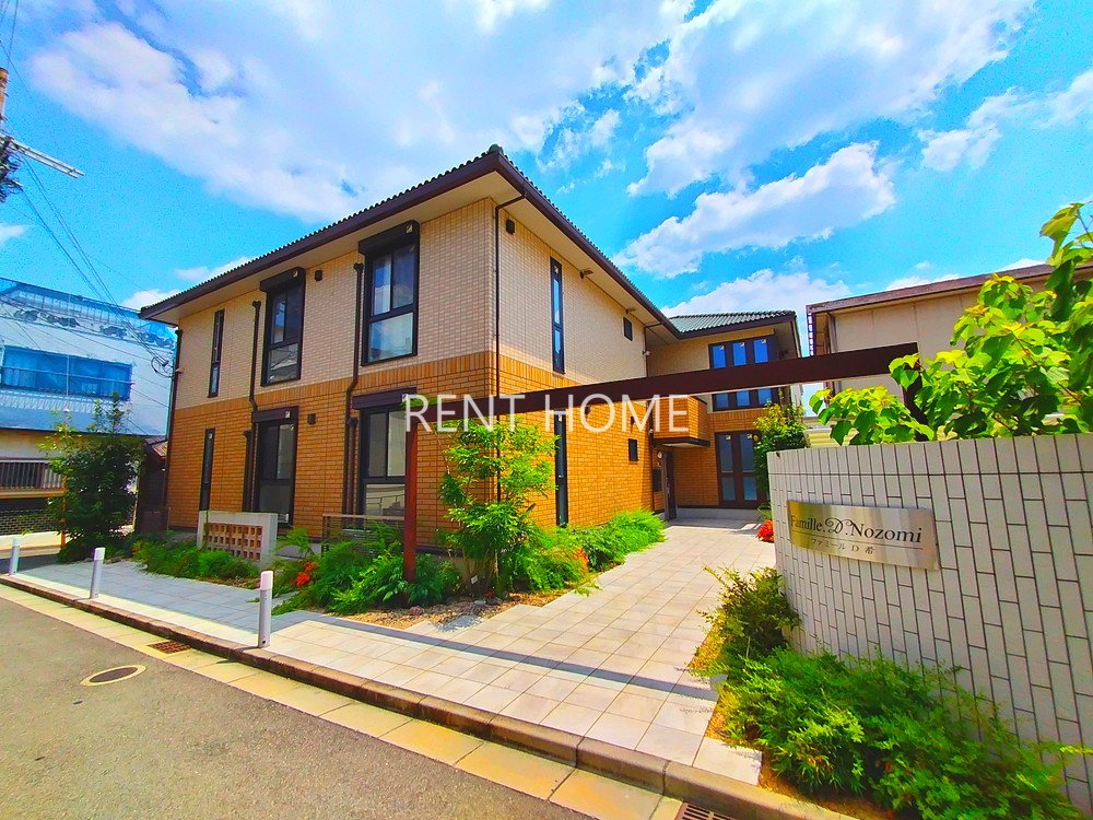 ファミールＤ希の外観