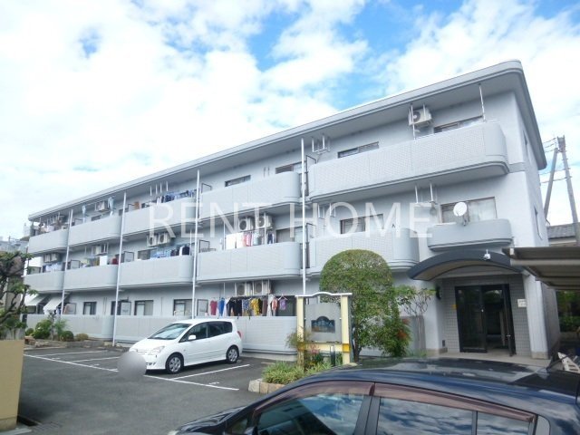 ファミール上小阪