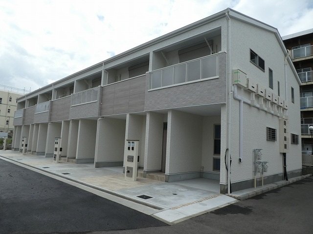 Helena GARDEN 玉串町西II