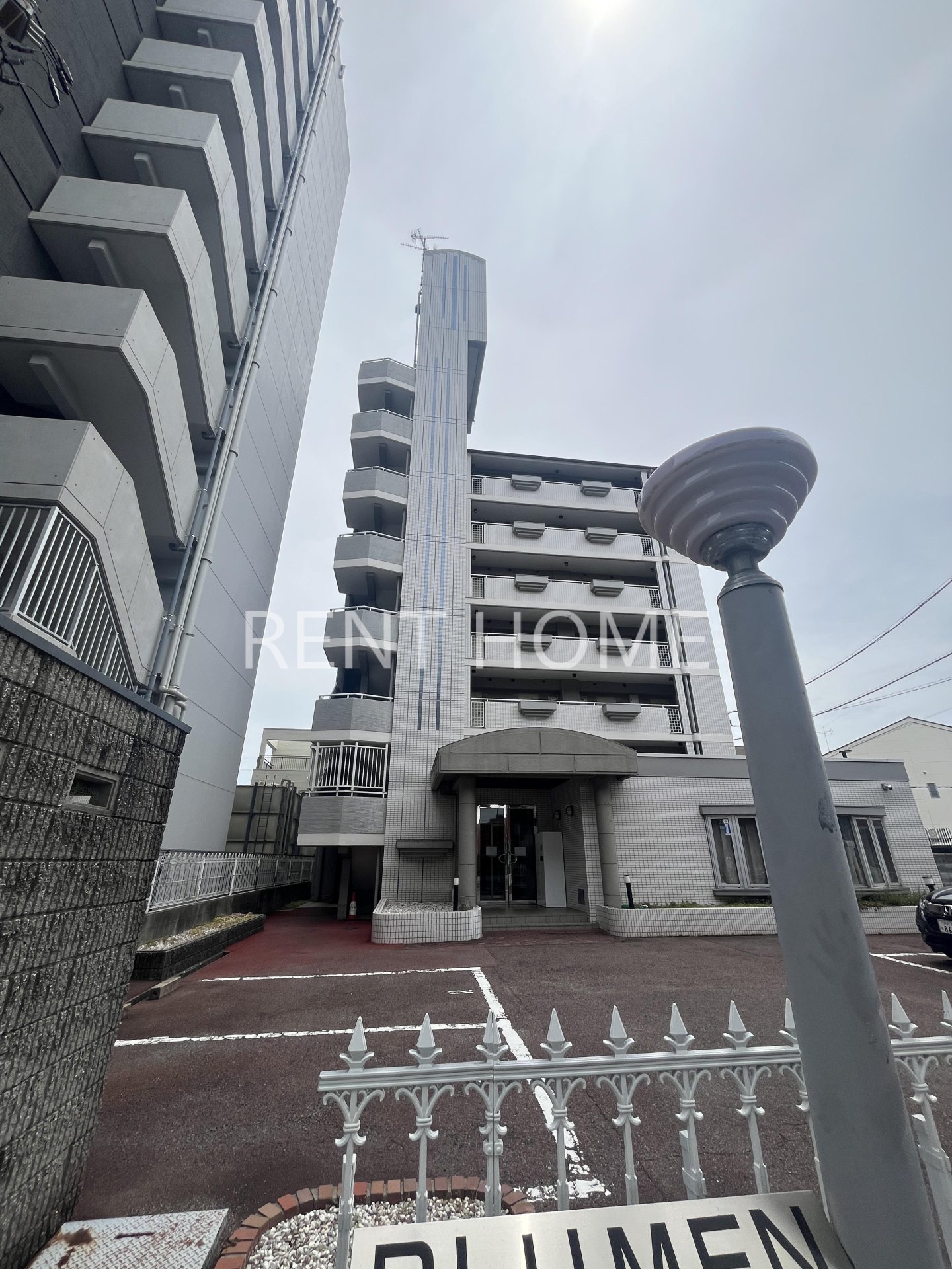 ブルーメンハウス