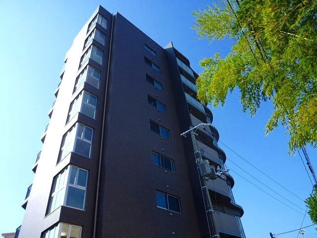 プレミアム菱屋西