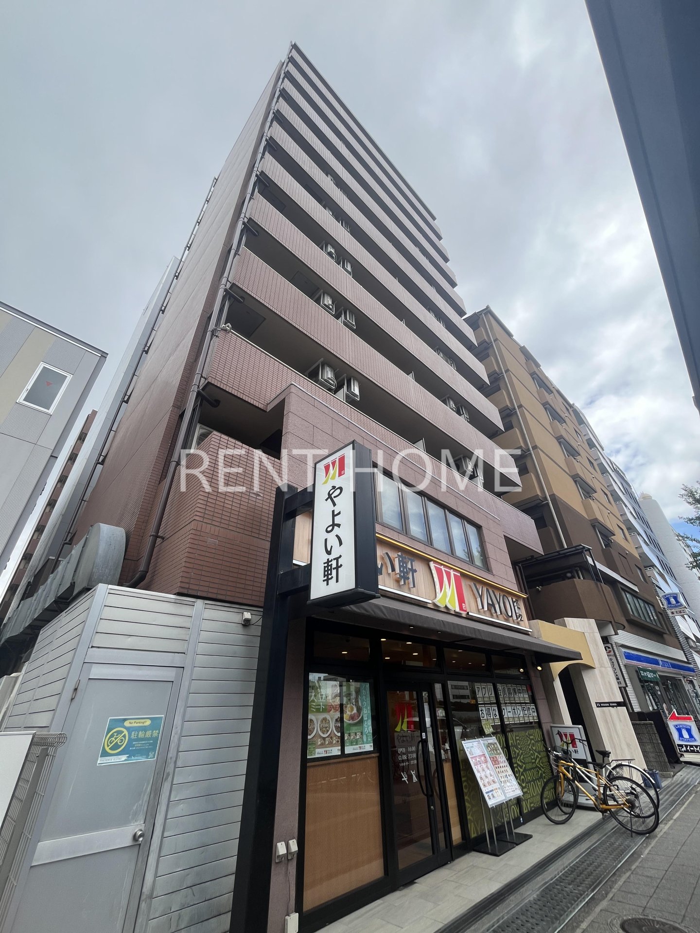 PS HIGASHI OSAKAの外観