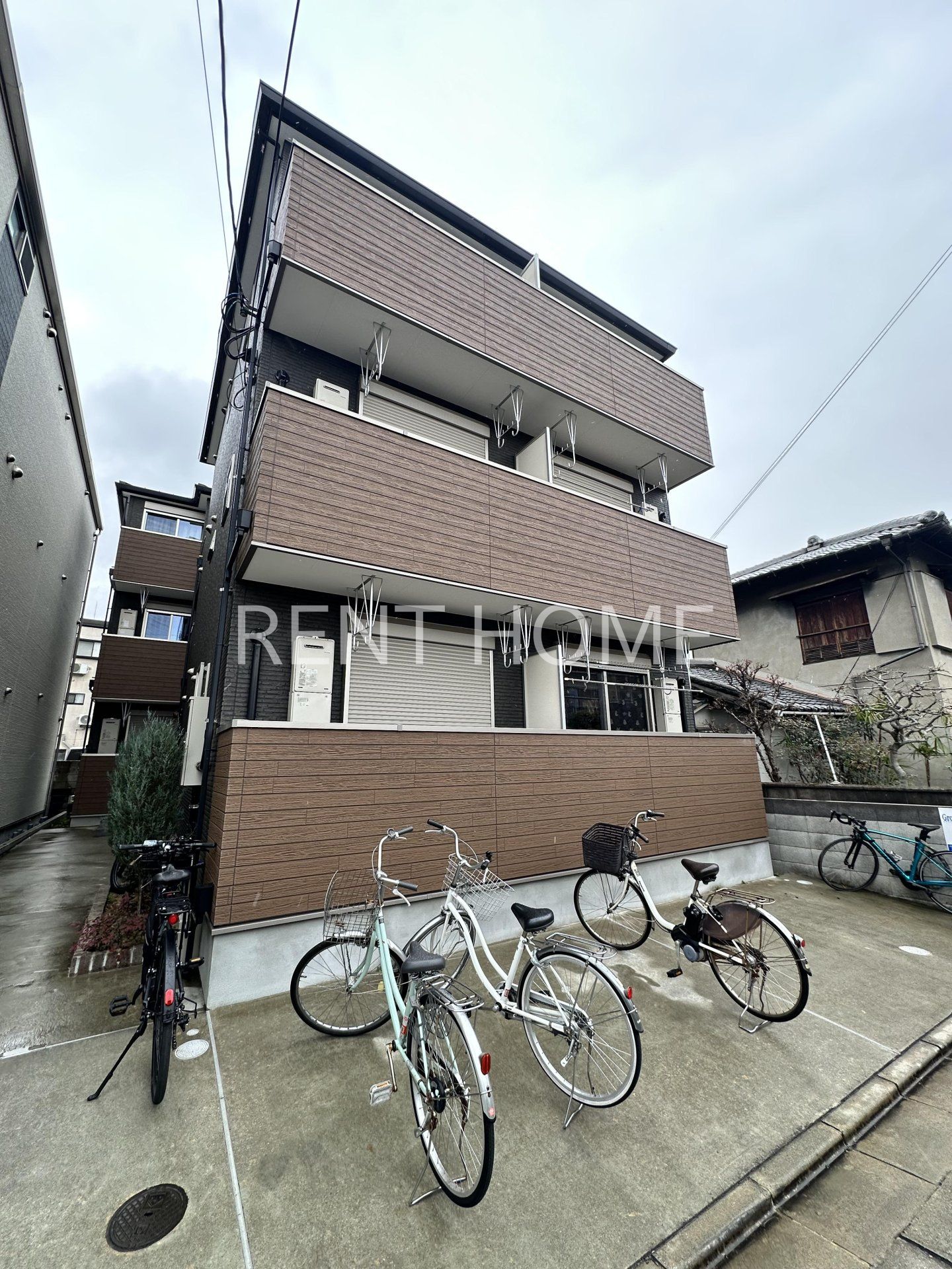 グロースコート花園本町I