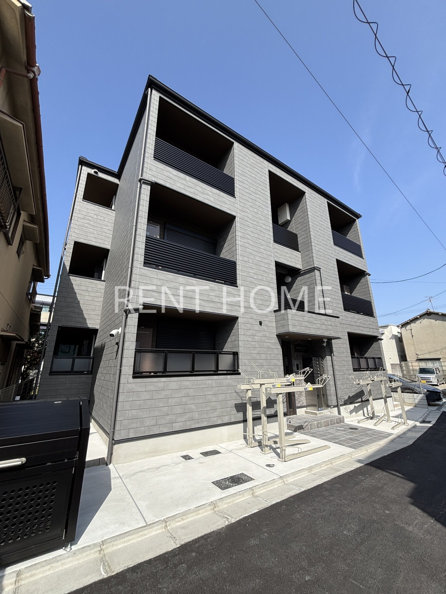 Gracias Court 若江岩田