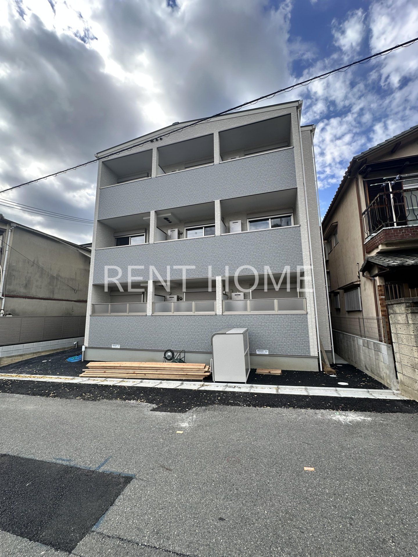 クレアール八戸ノ里の外観