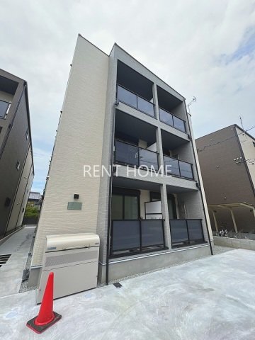 badge tomoi Est VI(バッジトモイエストシックス)