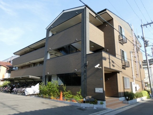 クレバーハウスの外観