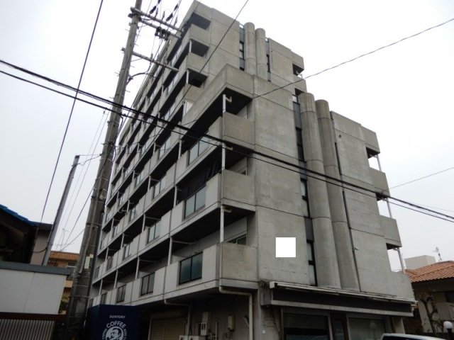 シャトーレーヌ