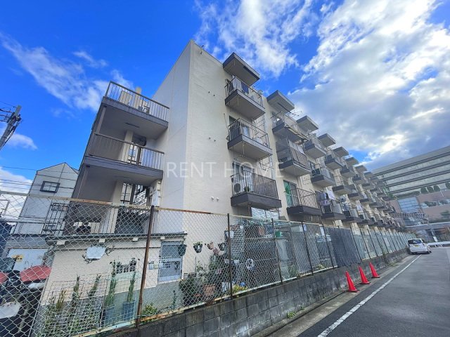 久宝寺コーポラスA棟の外観