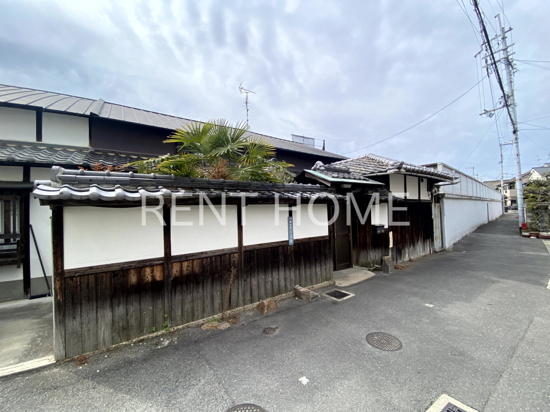 レトロハウス植松町IVの外観