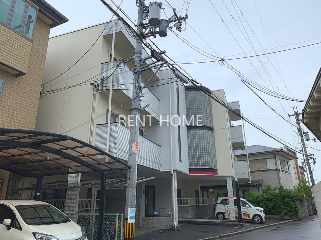 メゾンキューブ