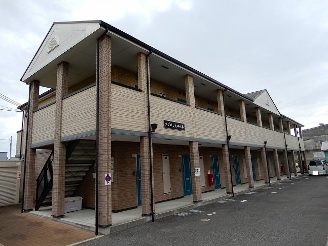 フジパレス木の本
