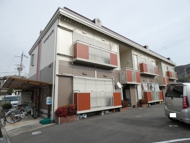 センチュリーハイツの外観