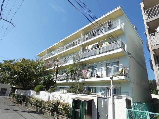 パークハイツ長居の外観