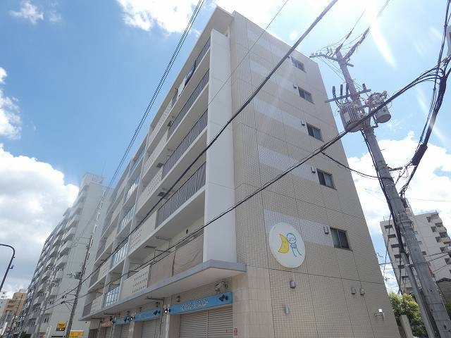 ペリドット長居公園の外観