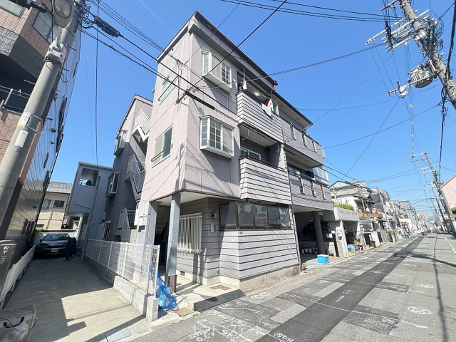 グリーンハイツ鷹合の外観