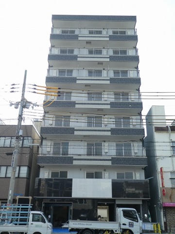 サンライフ北田辺の外観