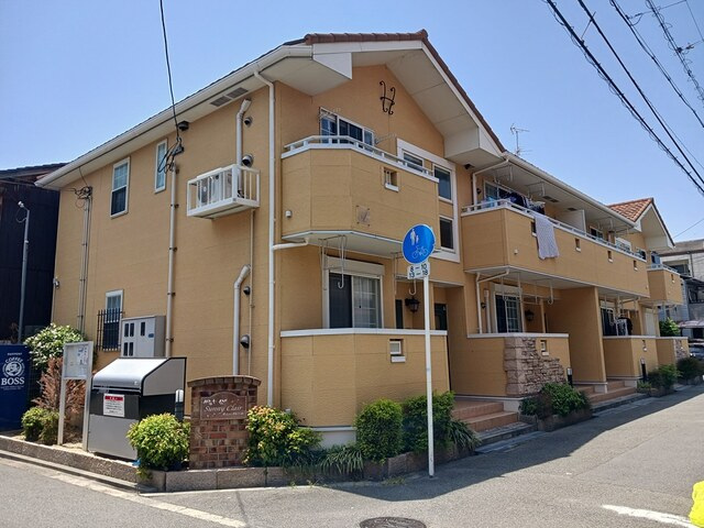 サニークレールの外観