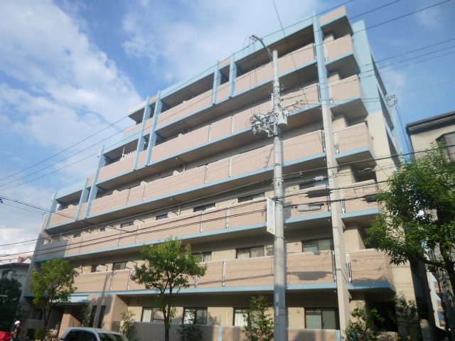 ベルメイト長居の外観