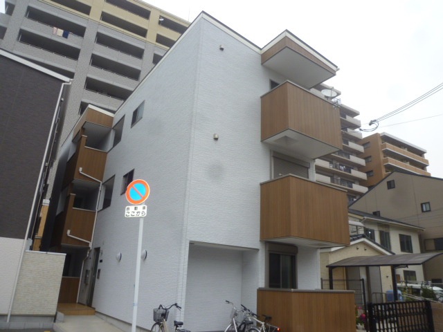パレス沢ノ町2番館の外観