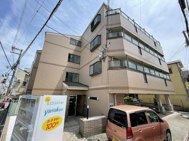 メジェーム住吉の外観