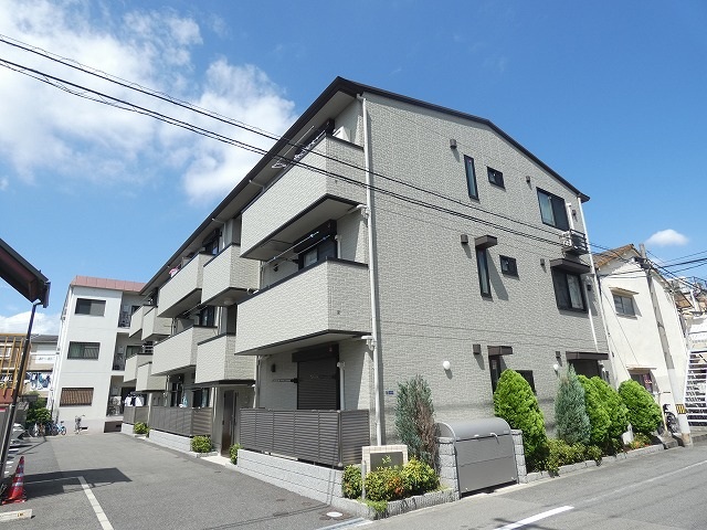 ソレーユ司の外観