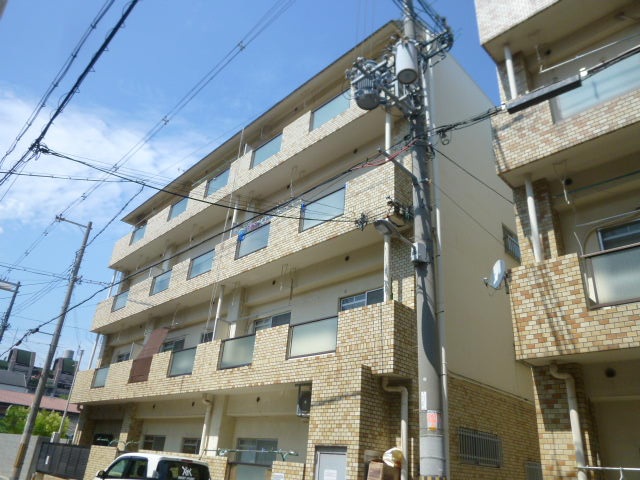 第三ハイムゆりの外観