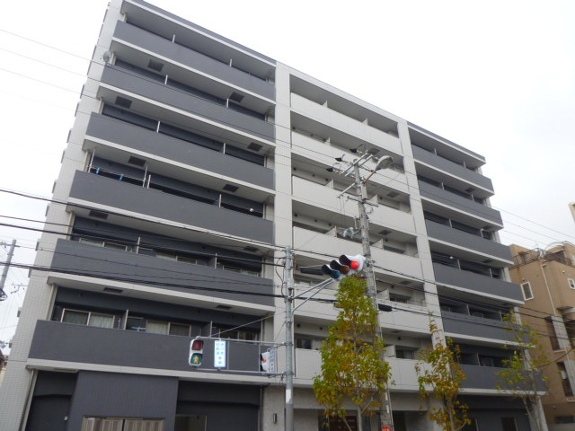 クローバーソレイユ南田辺の外観