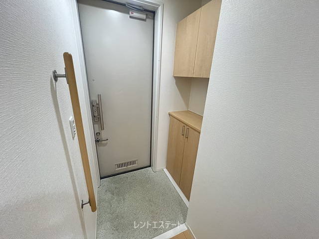 玄関 玄関