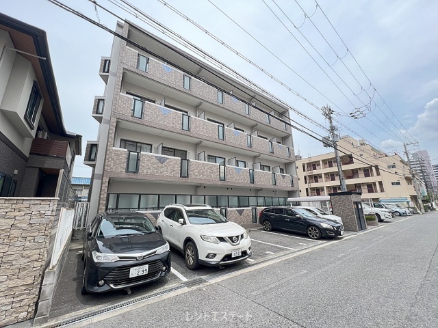 コスモコート大南の外観