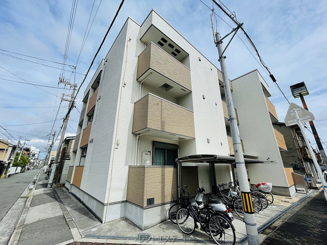 フジパレス鷹合の外観
