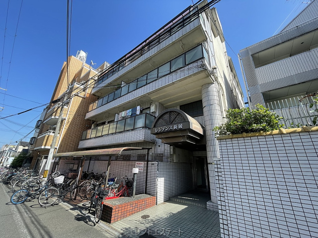 レジデンス長居の外観