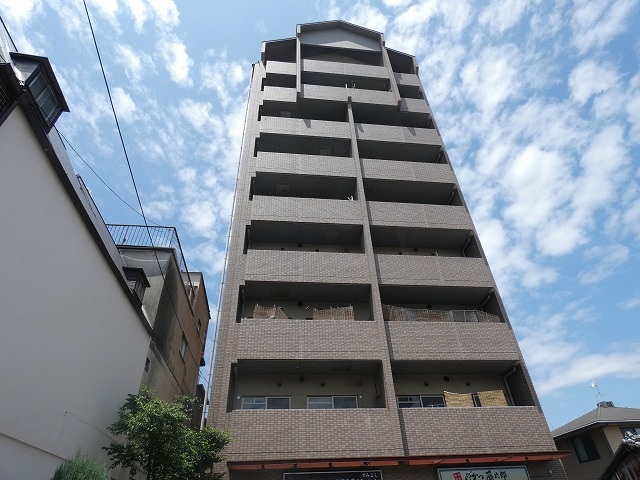 アクティ日乃出の外観
