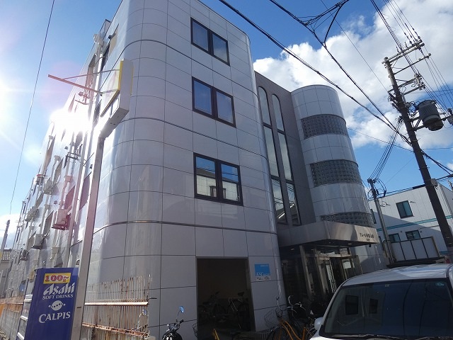 ドムール帝塚山南の外観